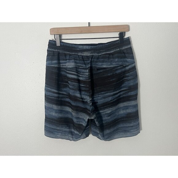 Lululemon Channel Cross Short 7" High Tide Multi Size Medium - Picture 4 of 10